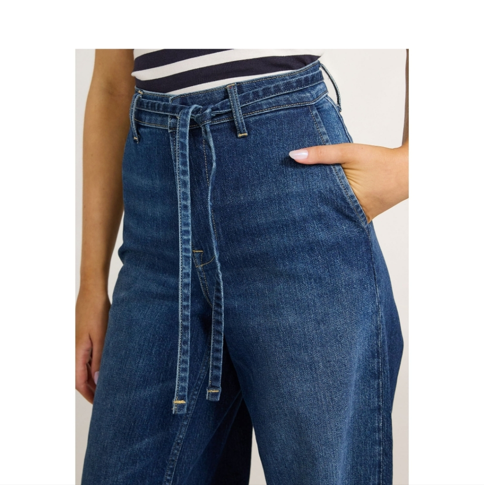 Free Assembly High Rise Wide Leg Jeans